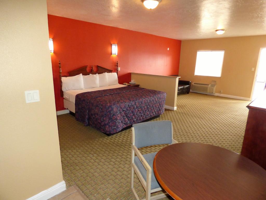 Economy Inn & Suites St. George Dış mekan fotoğraf