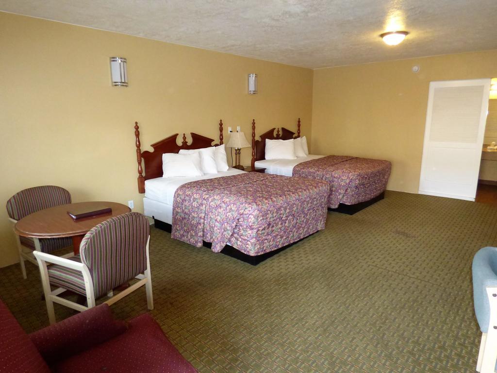 Economy Inn & Suites St. George Dış mekan fotoğraf